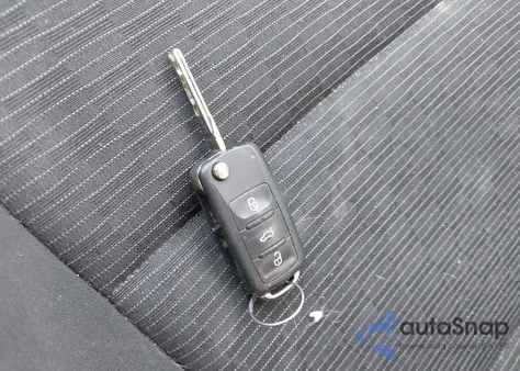 2013 Volkswagen Tiguan S from USA, damaged, VIN WVGAV3AX3DW562718